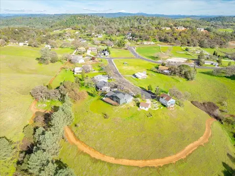 View/Area - 1869 Wild Cat Ct, Cool, CA 95614 photo 5 of 11