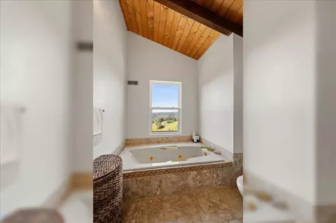 Bath - 1869 Wild Cat Ct, Cool, CA 95614 photo 4 of 4