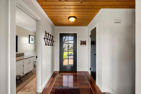 Entry Way - 1869 Wild Cat Ct, Cool, CA 95614 photo 4 of 5