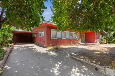 Exterior - 207 Lane St, Modesto, CA 95354 photo 3 of 9