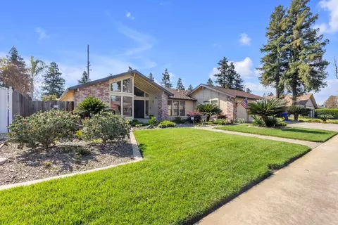 2504 Bridle Path Ln, Modesto, CA 95356 photo 3