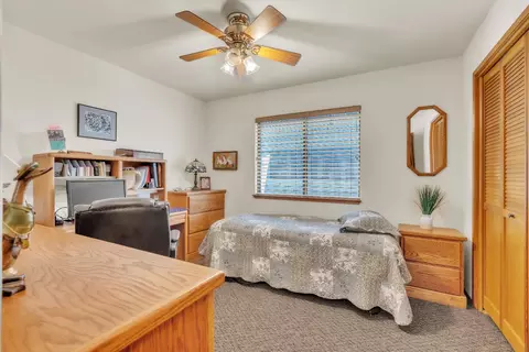 2504 Bridle Path Ln, Modesto, CA 95356 photo 9