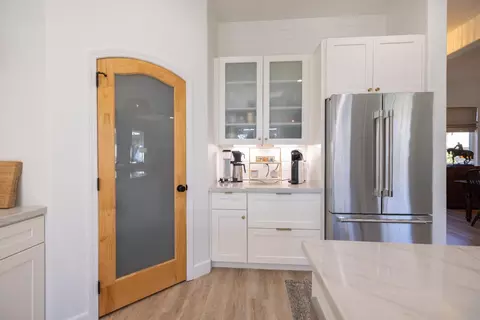 Entry Way - 336 Kristen Way, Ripon, CA 95366 photo 2 of 8