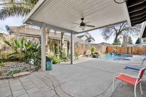 Exterior - 1224 Glenbrook Way, Modesto, CA 95355 photo 10 of 15