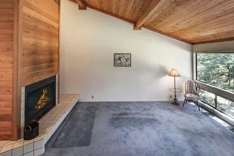 Living - 1140 Fairway Ct, Murphys, CA 95247 photo 1 of 4