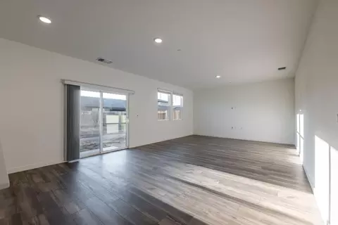 Living - 4626 Sami Jo Dr, Merced, CA 95348 photo 1 of 1