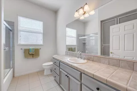 Bath - 258 Rock Ridge Ln, Copperopolis, CA 95228 photo 1 of 3