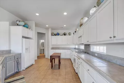 Kitchen - 258 Rock Ridge Ln, Copperopolis, CA 95228 photo 1 of 2