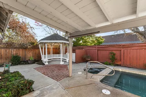 Exterior - 3809 Marigold Ln, Modesto, CA 95356 photo 6 of 13