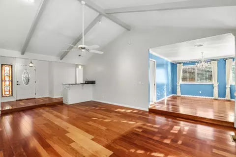 Living - 3809 Marigold Ln, Modesto, CA 95356 photo 7 of 10