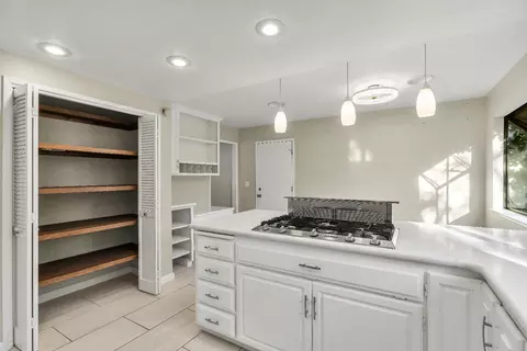 Kitchen - 3809 Marigold Ln, Modesto, CA 95356 photo 5 of 8