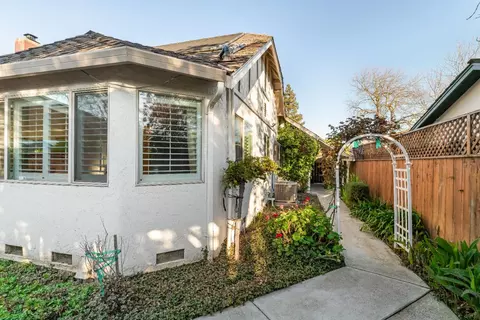 Exterior - 3809 Marigold Ln, Modesto, CA 95356 photo 13 of 13