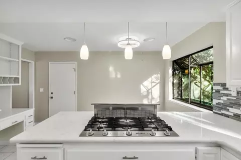 Kitchen - 3809 Marigold Ln, Modesto, CA 95356 photo 6 of 8