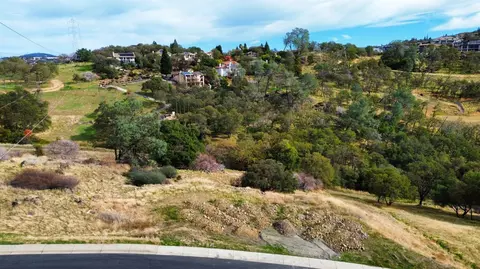 945 Belfiore Ct, El Dorado Hills, CA 95762