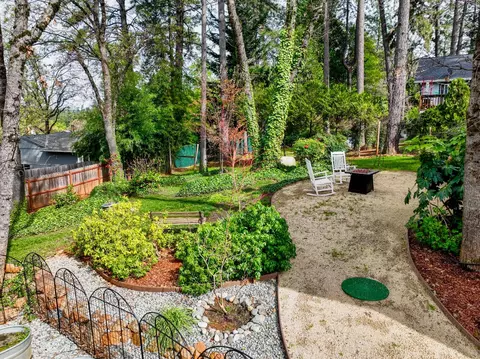 Exterior - 11818 Upper Circle Dr, Grass Valley, CA 95949 photo 5 of 14