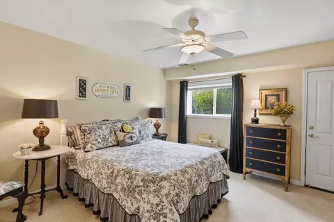 Bedroom - 11818 Upper Circle Dr, Grass Valley, CA 95949 photo 5 of 5