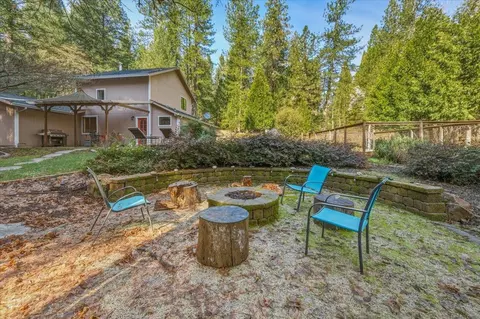 Exterior - 13999 Fifield Rd, Grass Valley, CA 95945 photo 14 of 19