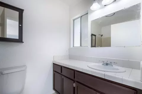 Bath - 4580 Sand Ridge Rd, Placerville, CA 95667 photo 1 of 3