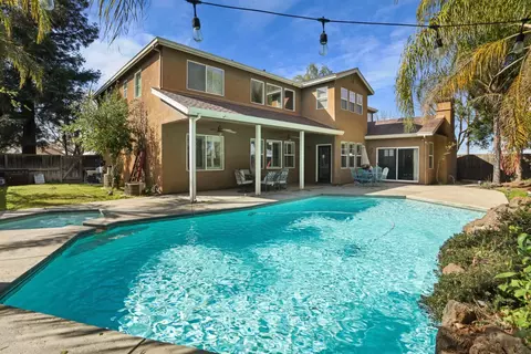 Exterior - 4666 Treasure Ct, Turlock, CA 95382 photo 7 of 11