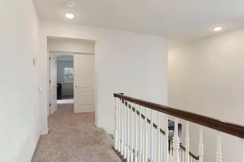 Entry Way - 4666 Treasure Ct, Turlock, CA 95382 photo 10 of 10