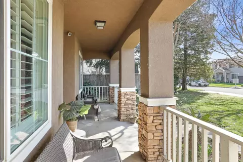 Exterior - 4666 Treasure Ct, Turlock, CA 95382 photo 3 of 11