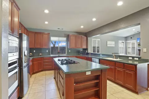 Kitchen - 4666 Treasure Ct, Turlock, CA 95382 photo 2 of 6