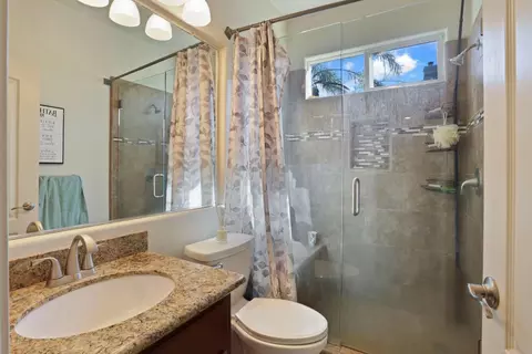 Bath - 4666 Treasure Ct, Turlock, CA 95382 photo 1 of 6