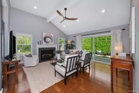 Living - 1045 Harrington Way, Carmichael, CA 95608 photo 2 of 3