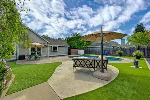 Exterior - 1045 Harrington Way, Carmichael, CA 95608 photo 14 of 16
