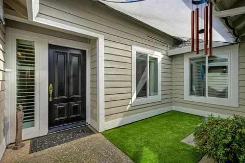 Exterior - 1045 Harrington Way, Carmichael, CA 95608 photo 8 of 16