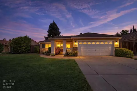 Exterior - 1007 Lourence Dr, Tracy, CA 95376 photo 1 of 14