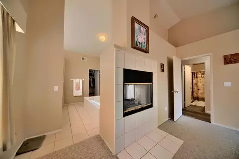Entry Way - 1007 Lourence Dr, Tracy, CA 95376 photo 2 of 2