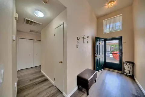 Entry Way - 1007 Lourence Dr, Tracy, CA 95376 photo 1 of 2