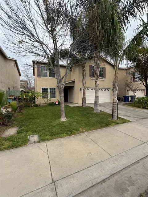 Exterior - 1281 Sunup Dr, Merced, CA 95348 photo 3 of 7
