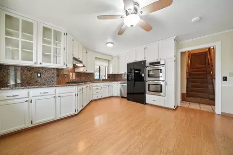 Kitchen - 10451 Argonaut Ln, Jackson, CA 95642 photo 2 of 4
