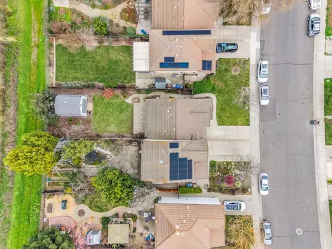 View/Area - 5525 Marden St, Davis, CA 95618 photo 2 of 5