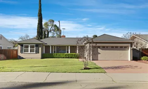 915 W Mariposa Ave, Stockton, CA 95204