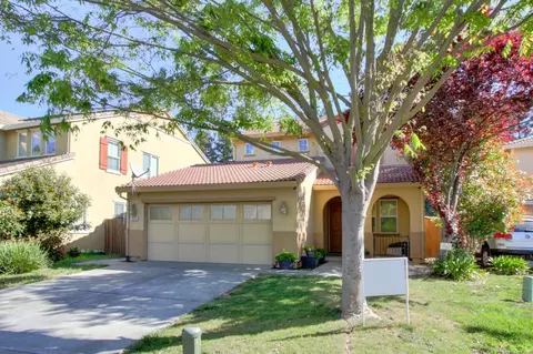 3533 Maddiewood Cir, Sacramento, CA 95827