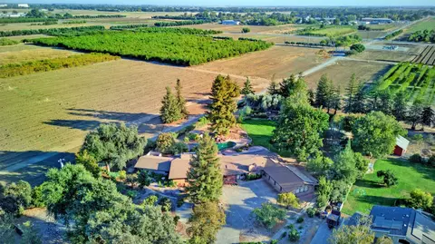 View/Area - 38385 Larue Way, Davis, CA 95616 photo 7 of 10