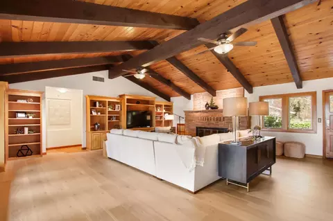 Living - 38385 Larue Way, Davis, CA 95616 photo 6 of 8