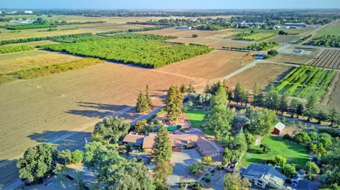 View/Area - 38385 Larue Way, Davis, CA 95616 photo 10 of 10