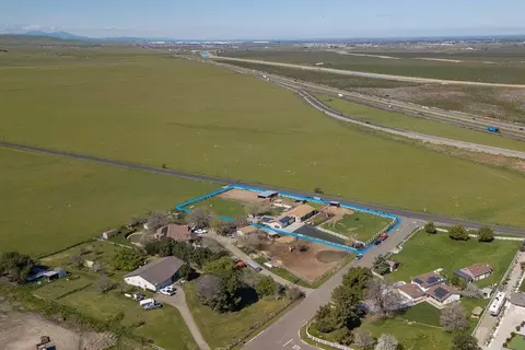 34521 Bernard Rd, Tracy, CA 95377 photo 12
