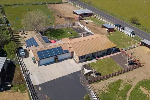 34521 Bernard Rd, Tracy, CA 95377 photo 8