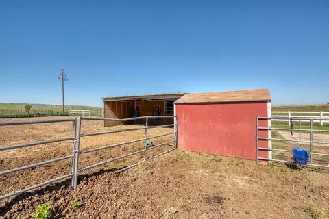 34521 Bernard Rd, Tracy, CA 95377 photo 57