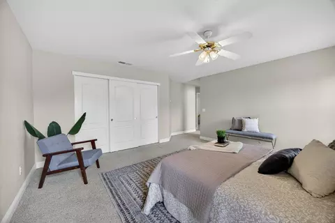 Bedroom - 5216 Wyndham Oak Ln, Carmichael, CA 95608 photo 1 of 5