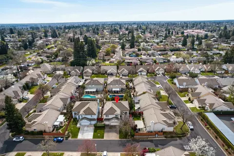 View/Area - 5216 Wyndham Oak Ln, Carmichael, CA 95608 photo 4 of 6