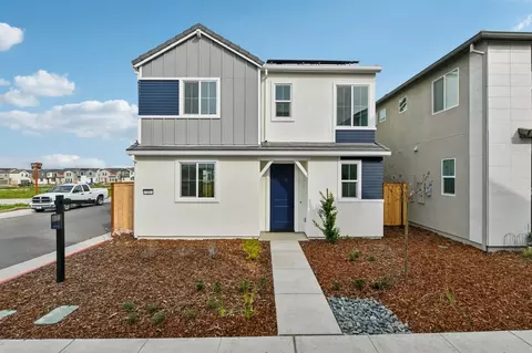 211 Stargaze Ln, Lincoln, CA 95648