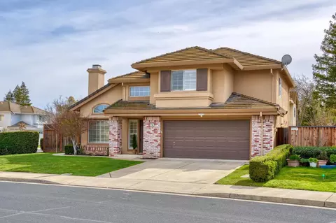 Exterior - 716 Hemmingway Ct, Tracy, CA 95376 photo 2 of 10