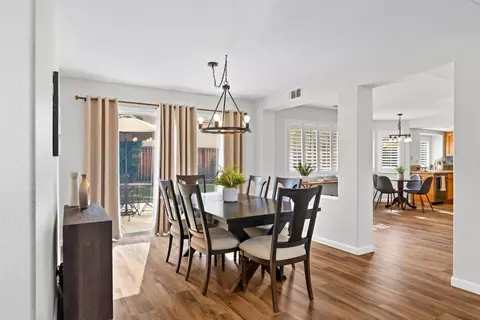 Dining - 716 Hemmingway Ct, Tracy, CA 95376 photo 2 of 3