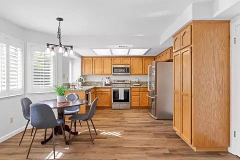 Kitchen - 716 Hemmingway Ct, Tracy, CA 95376 photo 1 of 3